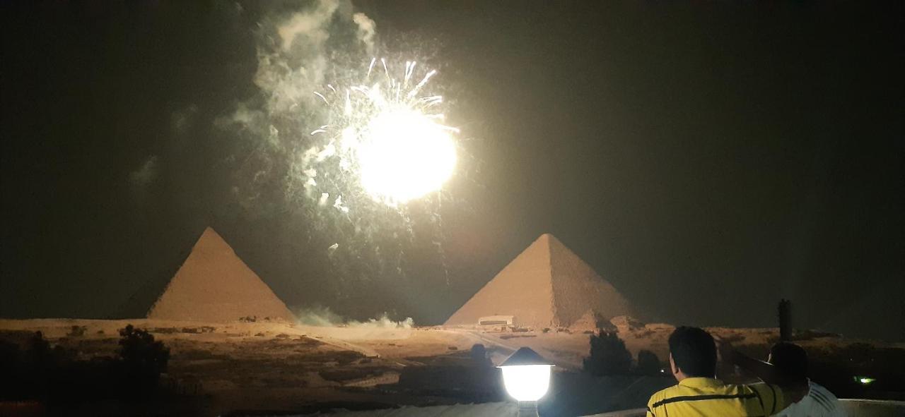 Tut Pyramids View Отель Kafrat al Jabal